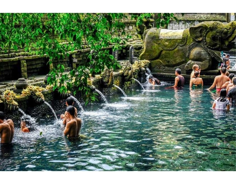 tirta empul temple