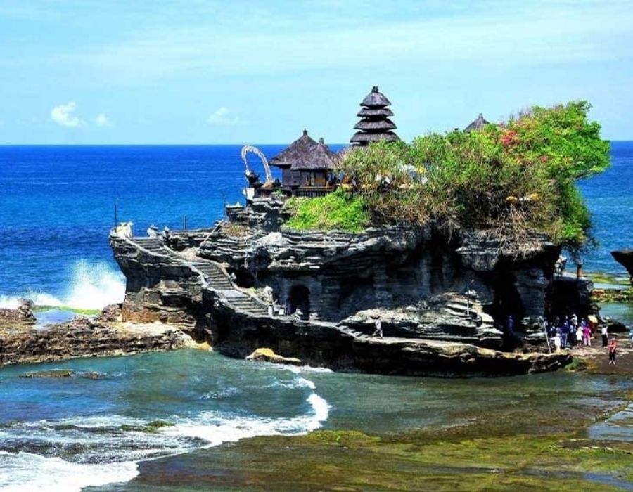 Tanah lot temple